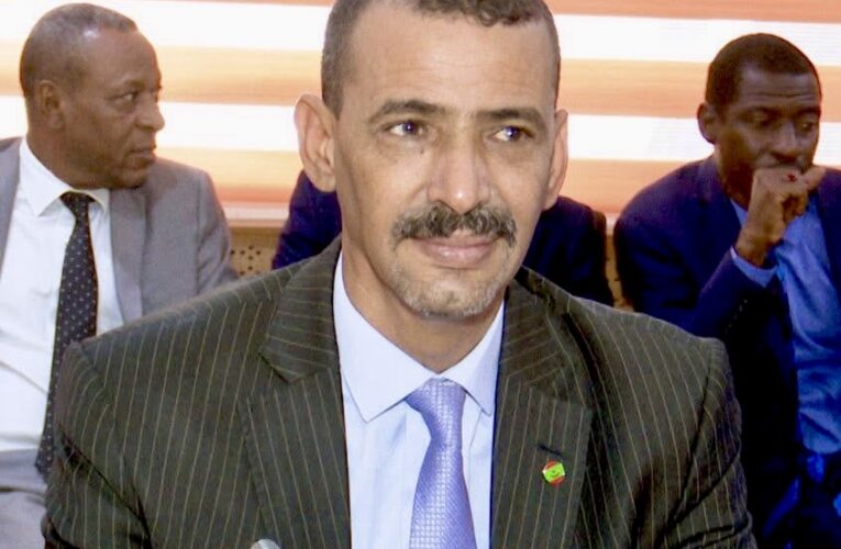 وزير الثقافة يعين لجنة لتسيير الدعم العمومي لوسائل الاتصال